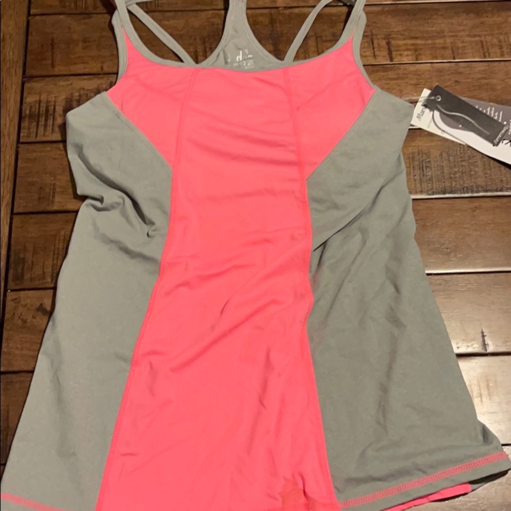 Workout shirt